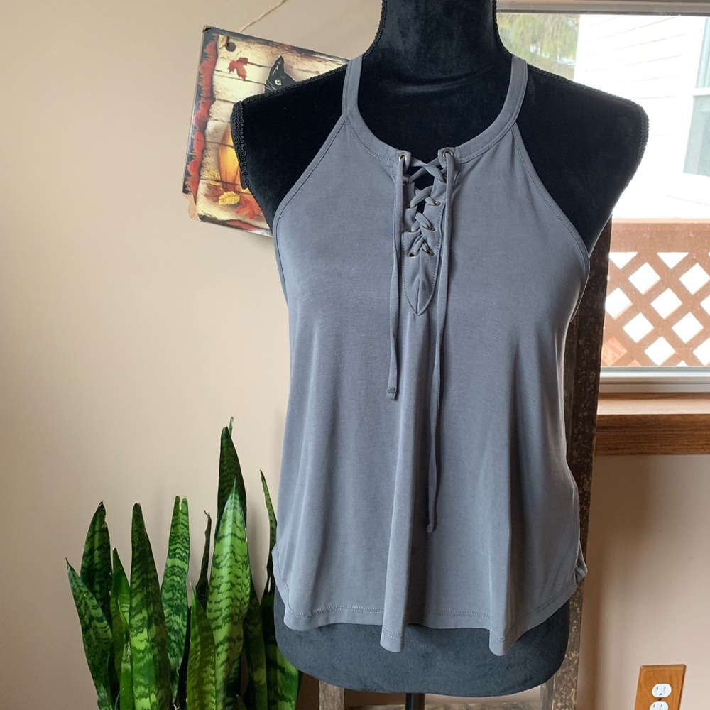 Lattice tie front high neck tank forever 21